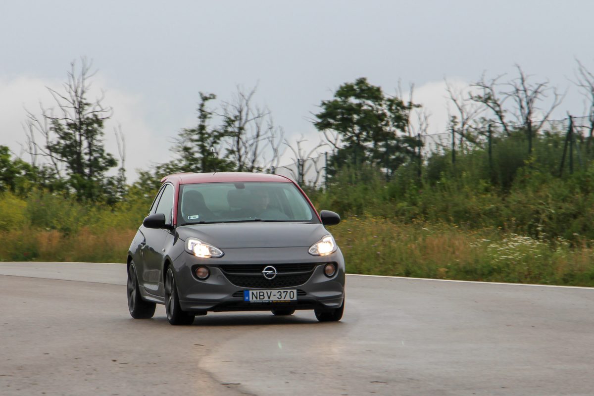 OPEL ADAM