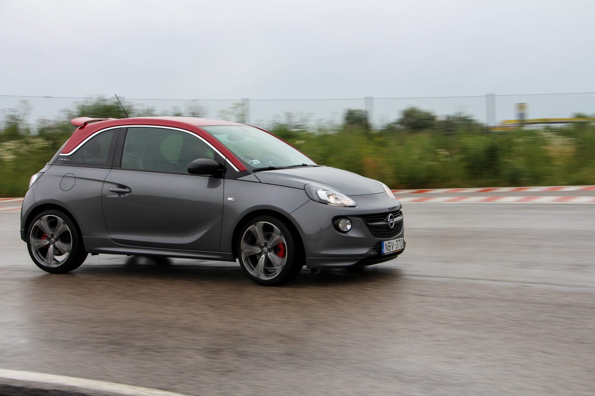 OPEL ADAM