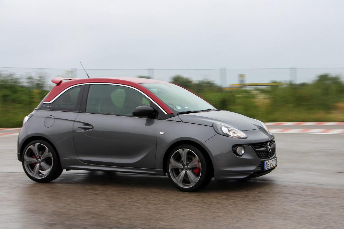 OPEL ADAM