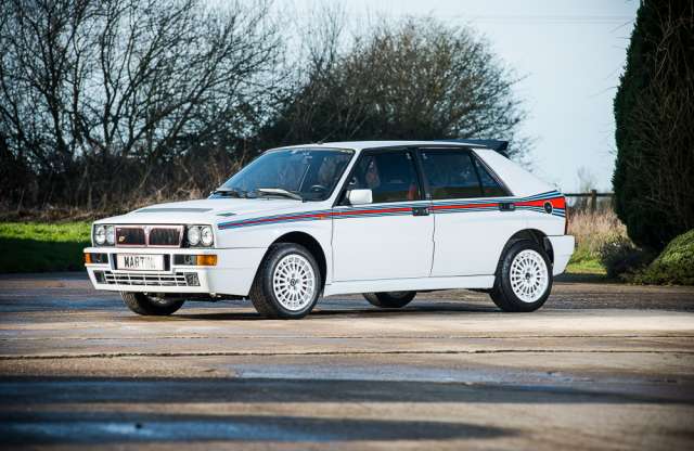 50 km-t futott Lancia Delta HF Integralét kínálnak egy árverésen