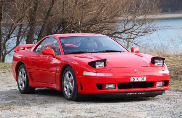 Casio Ferrari, avagy a legállatabb húszéves japán sportkocsi