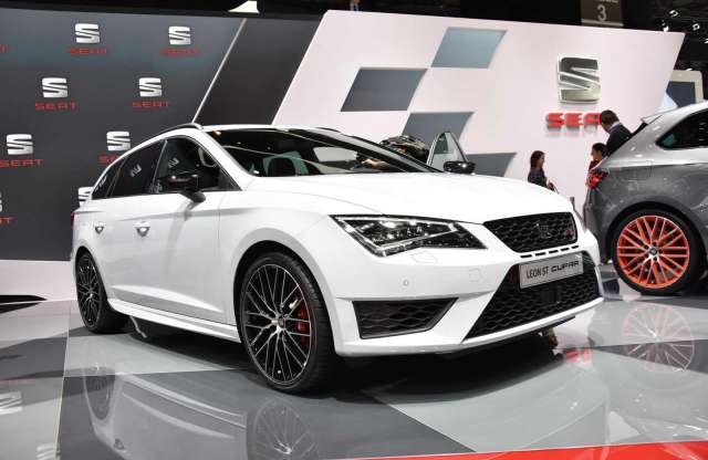 Genfben mutatkozott be a SEAT Leon ST Cupra