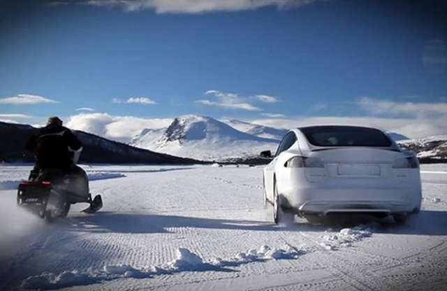 A 700 lóerős Tesla mindent legyorsul, vagy mégsem?