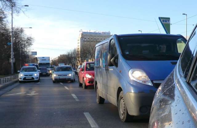 Dugódíj: állítólag csakis a Hungária körút az értelmes zónahatár