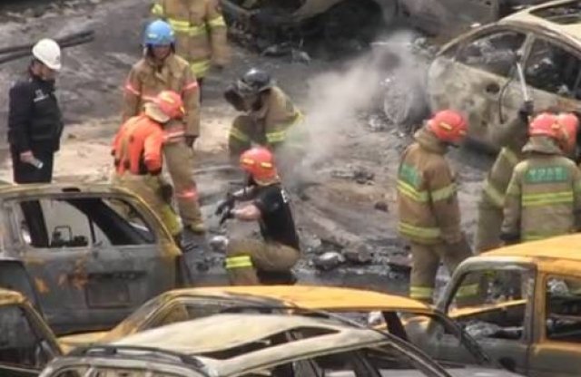 Fájdalmas: mintegy 600 autó égett el egy kereskedésben