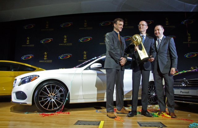 Tarolt a Mercedes a Világ Év Autója választáson