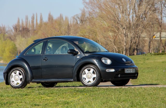 A forma és az erő még vele van - VW Beetle 1.8 T használtteszt
