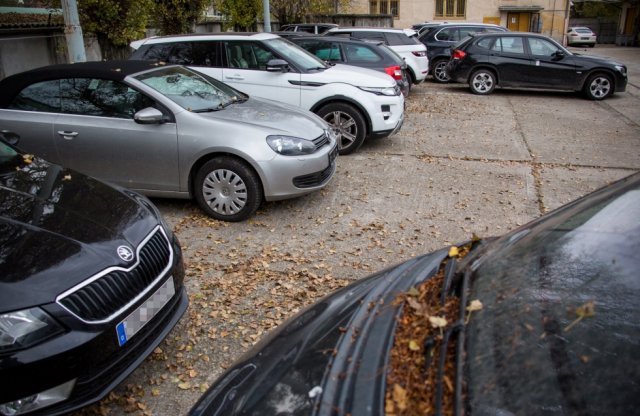 Razzia: több száz autót foglalt le szerdán a rendőrség