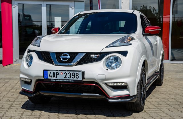 Hardcore Juke és sportos Pulsar a Nissan palettáján