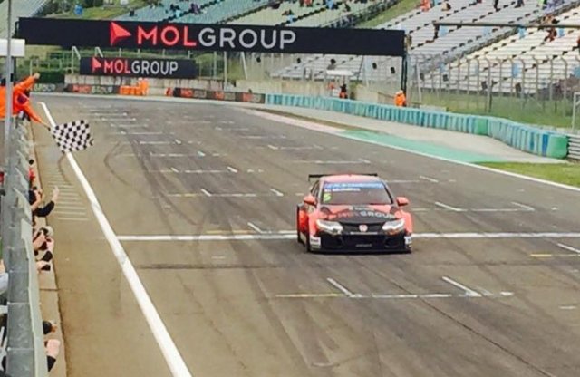 Szenzációs menet: Michelisz nyert a Hungaroringen; meg López is
