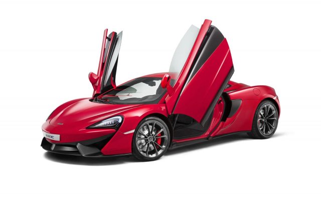 A Swift Sportnak azért nem csinál ellenfelet a McLaren