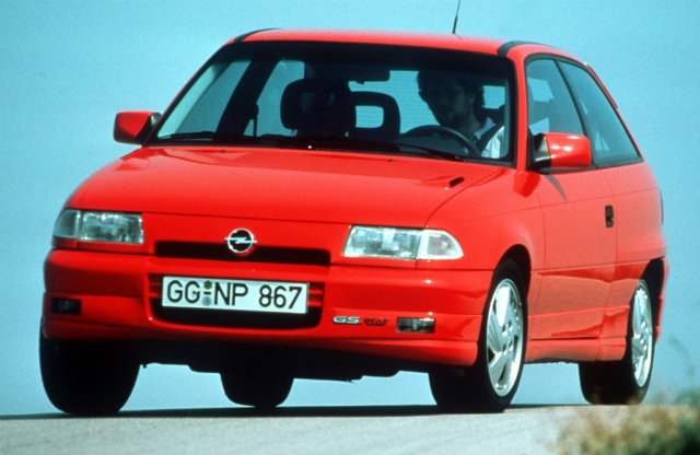 Az új Astrával visszajöhet a legendás GSi típusnév