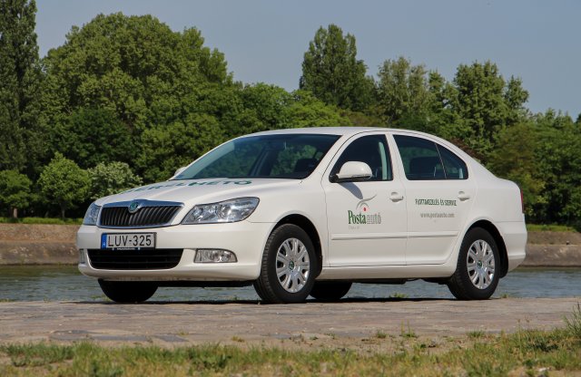 Te megvennéd egy postás autóját? Skoda Octavia 1.6 használtteszt