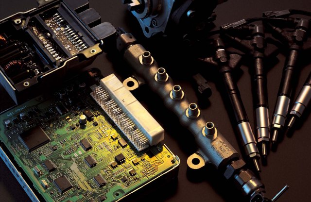 Az üzemanyagtól a motorfelújításig - egy kis common-rail mágia