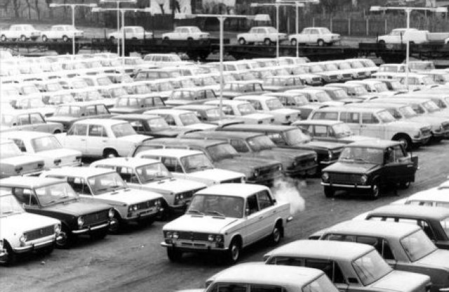 Így vettek autót őseink