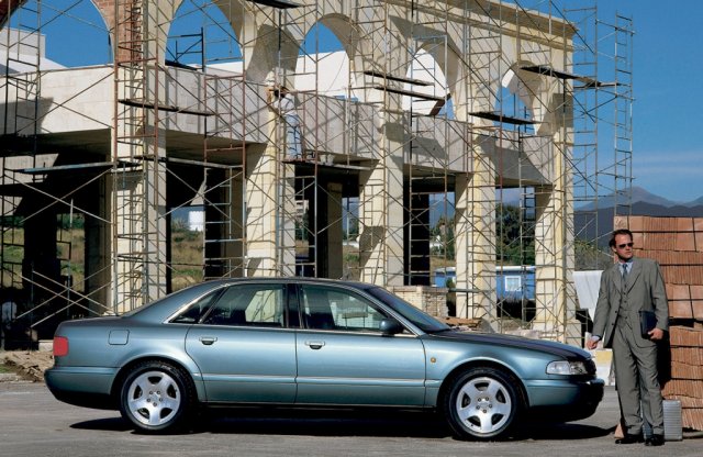 Luxust olcsón? Nagy batárok az új áruk tizedéért