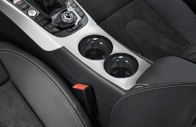 Többé nem löttyenhet ki a folyadék az autóban