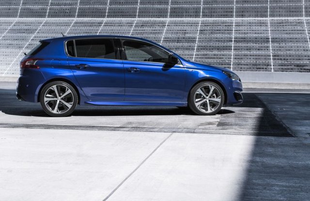 270 lóerővel jön a Peugeot 308 GTI