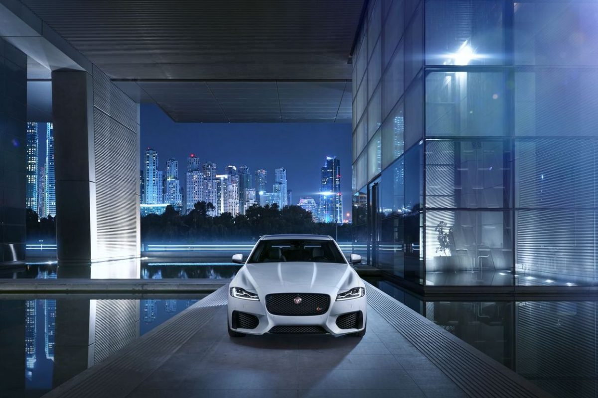 JAGUAR XF