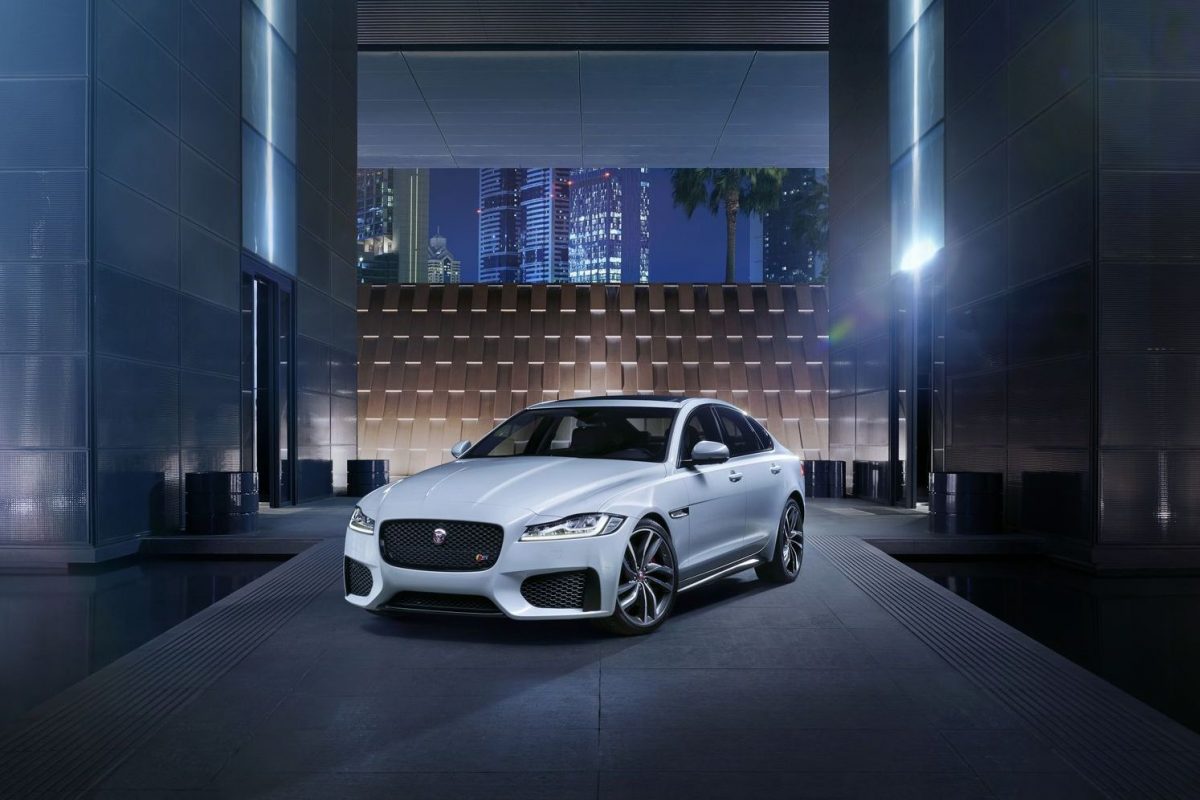JAGUAR XF