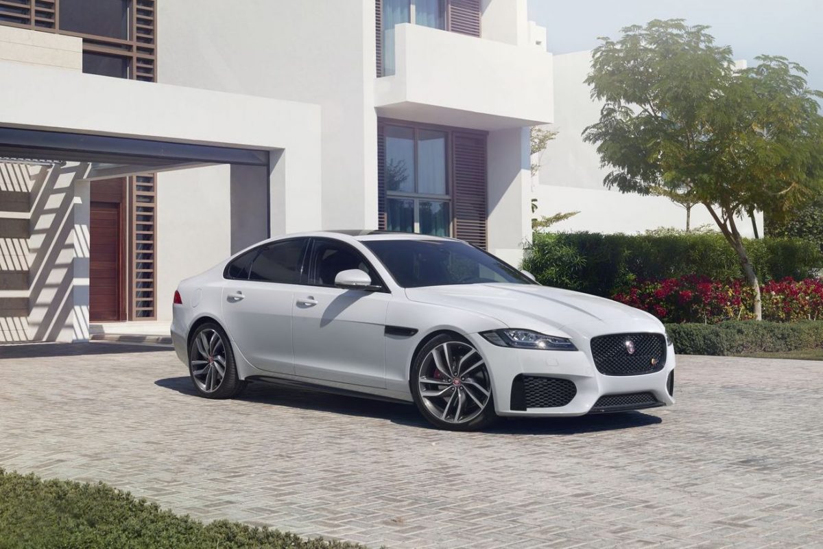 JAGUAR XF