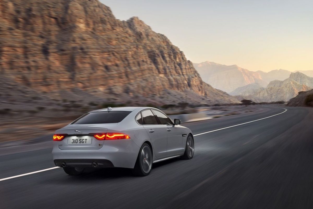 JAGUAR XF