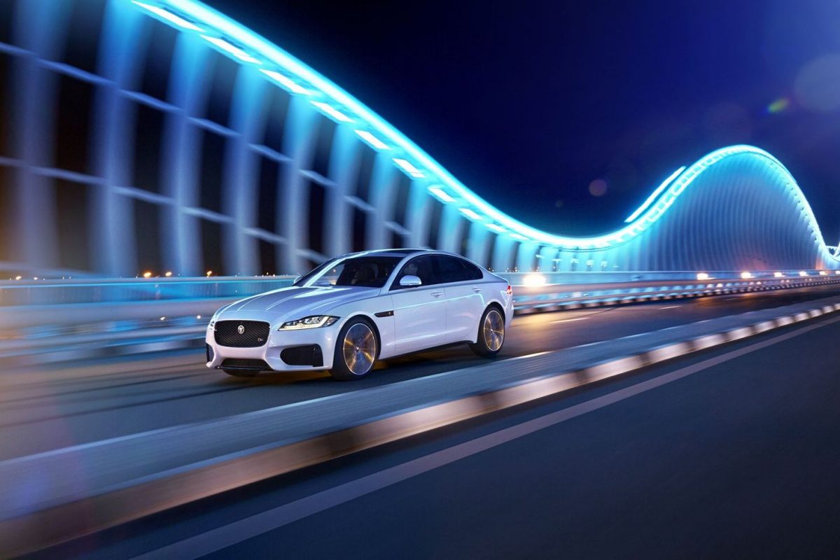 JAGUAR XF