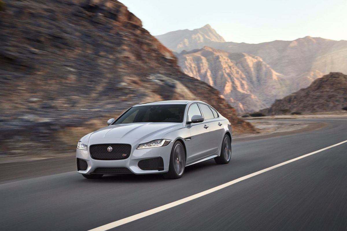 JAGUAR XF