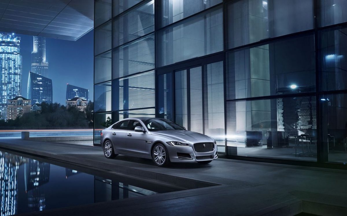 JAGUAR XF