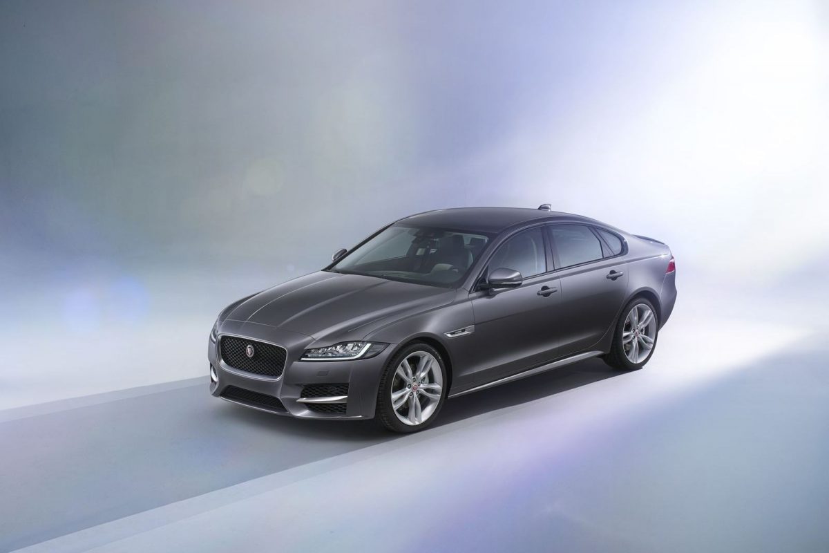 JAGUAR XF