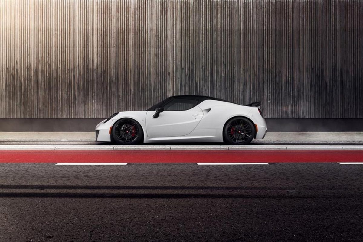 ALFA ROMEO 4C