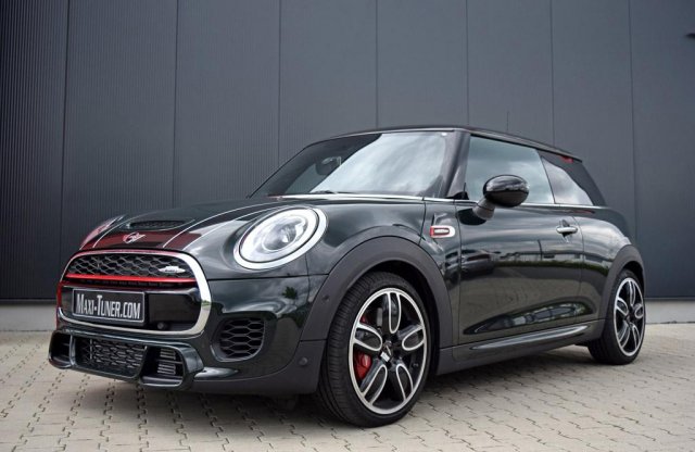 260 lóerőre húzták a Mini Coopert