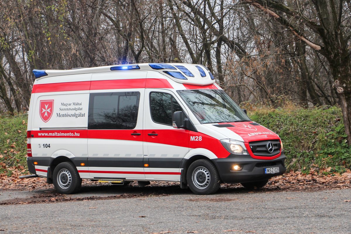 MERCEDES-BENZ SPRINTER