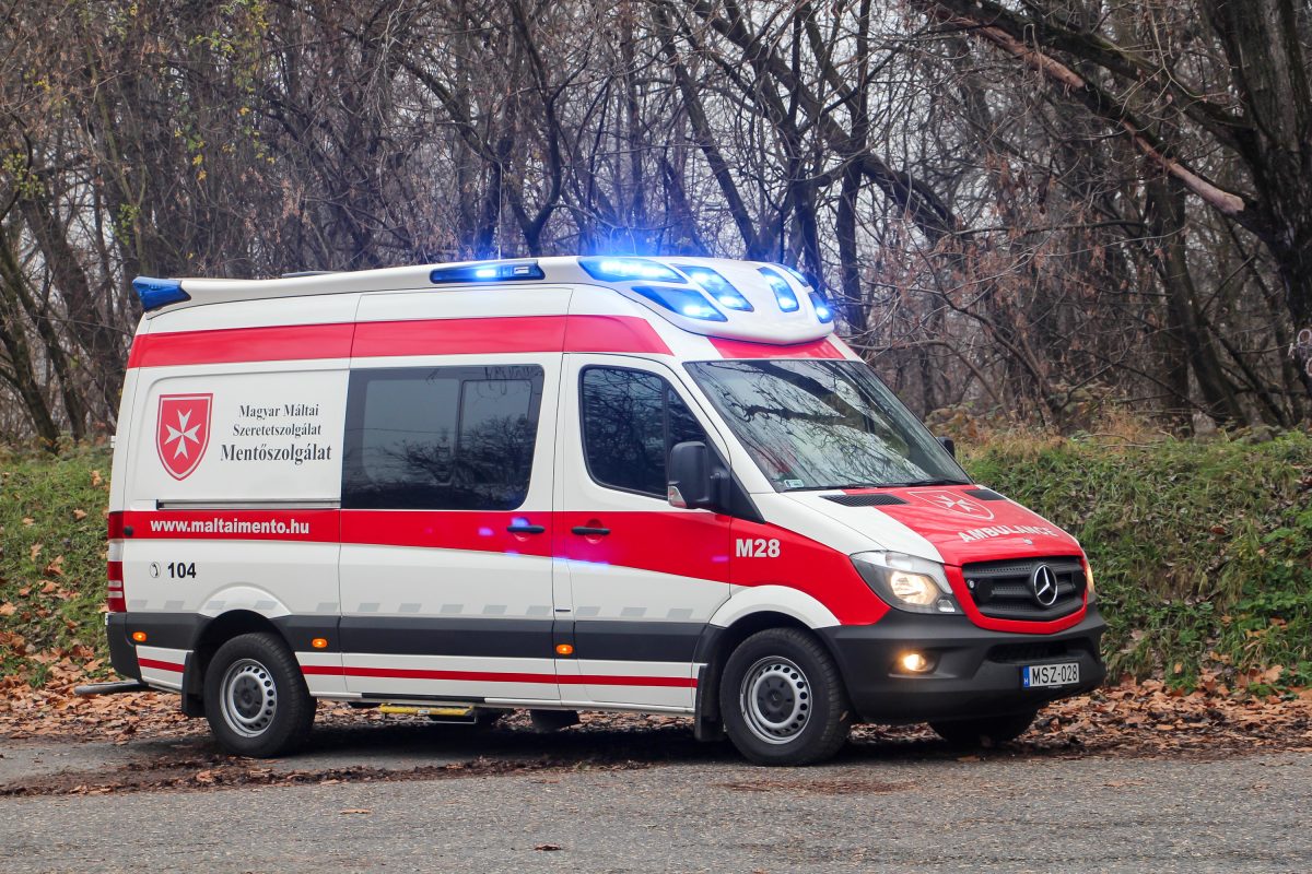 MERCEDES-BENZ SPRINTER