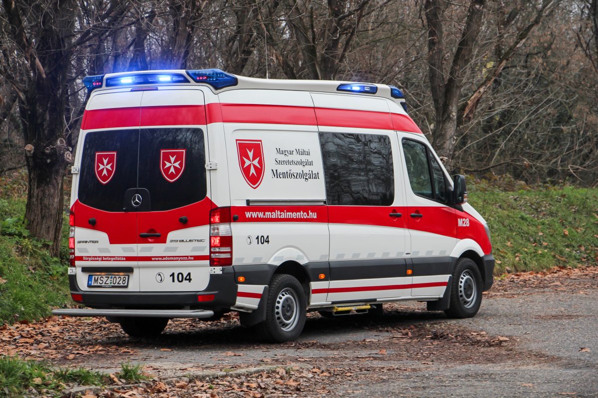 MERCEDES-BENZ SPRINTER