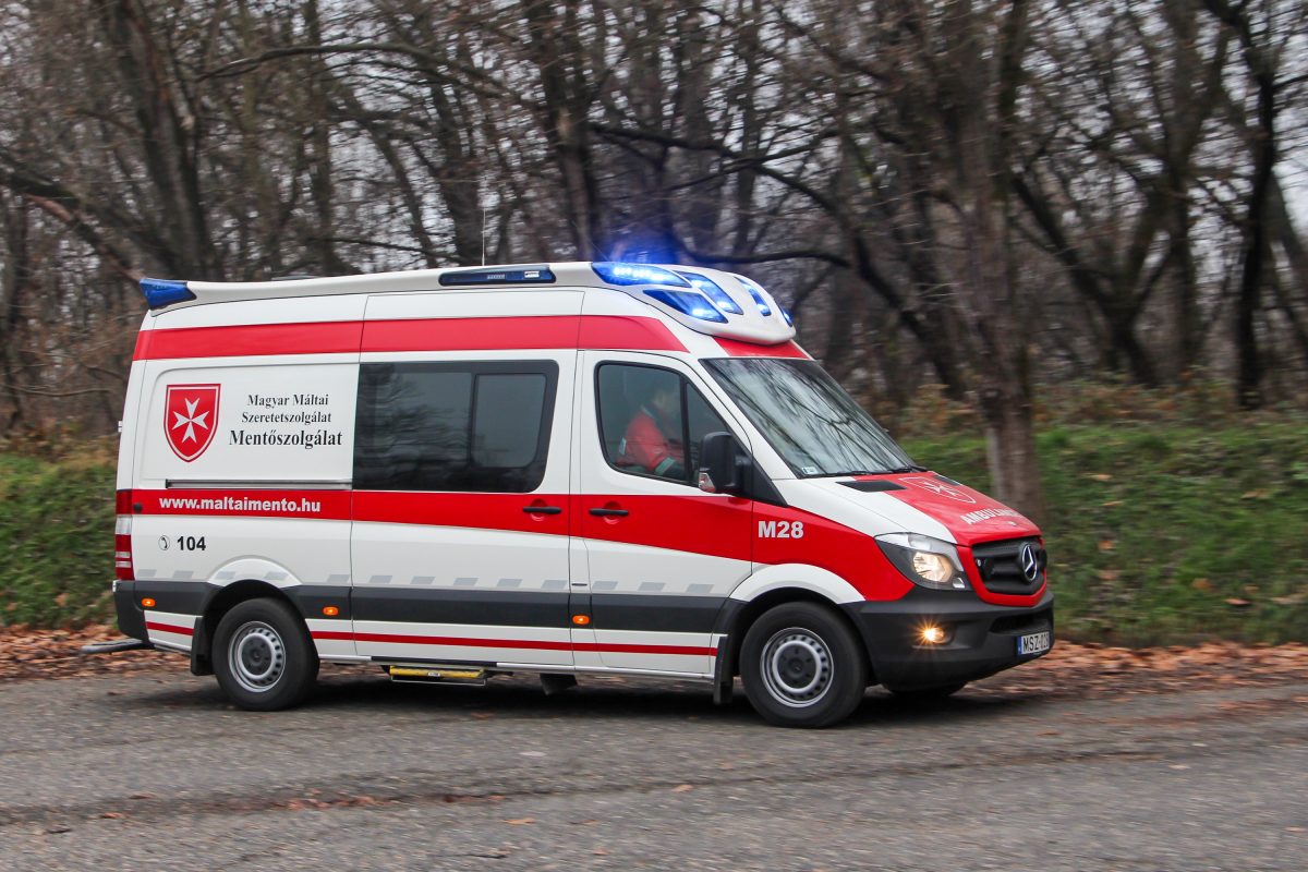 MERCEDES-BENZ SPRINTER