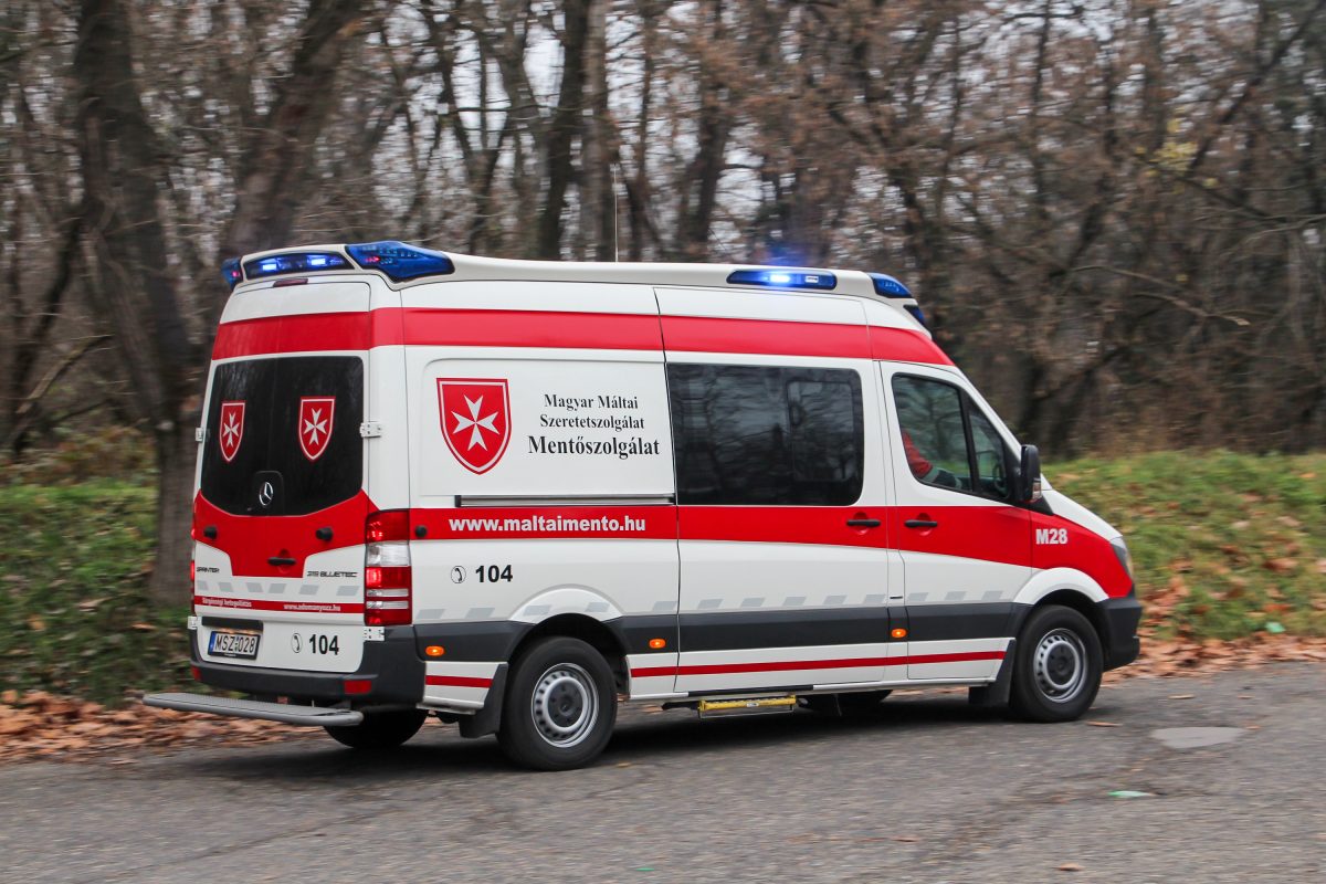 MERCEDES-BENZ SPRINTER