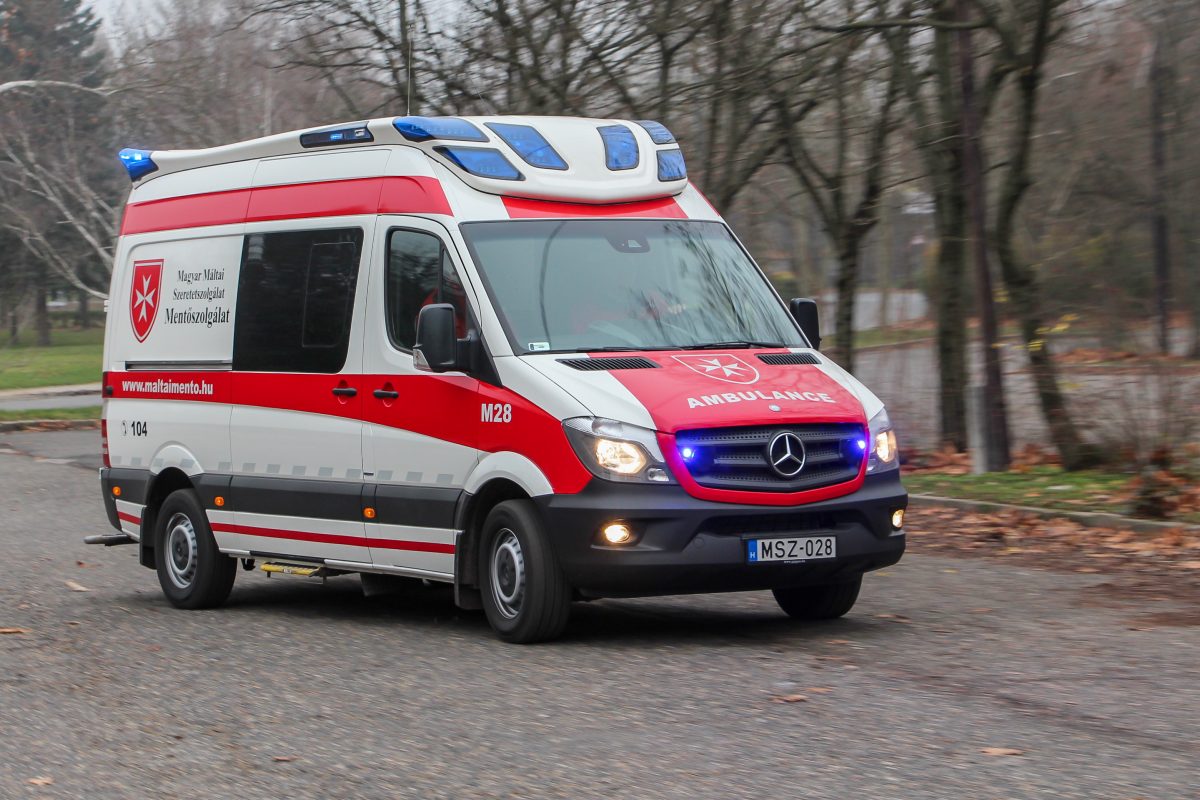 MERCEDES-BENZ SPRINTER
