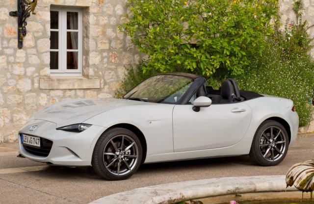 Hiába várták, nem lesz nagyobb teljesítményű Mazda MX-5