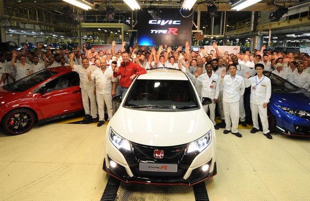Örömhír: legurult a szerelőszalagról az első Honda Civic Type R