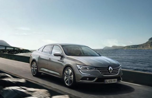 Igen, ő az - gyári képeken és videón a Renault Talisman