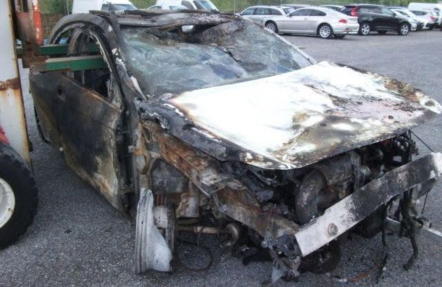 A nap használtautója: szénné égett AMG Mercedes