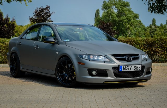 Reszkessetek, Imprezák és Lancer EVO-k