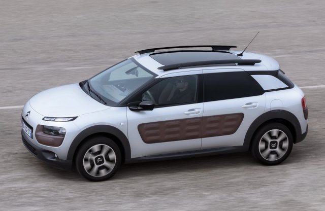 Frankfurtban debütál a 
Citroën Cactus Méhari
