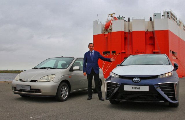 A jövő, azaz a Toyota Mirai elérte Európát