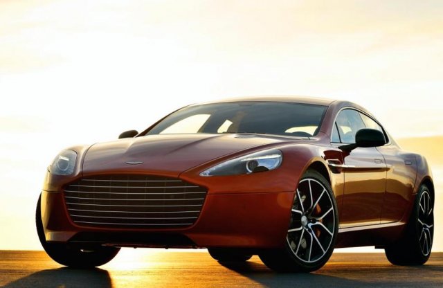 Két év múlva piacon a 800 lovas elektromos  Aston Martin