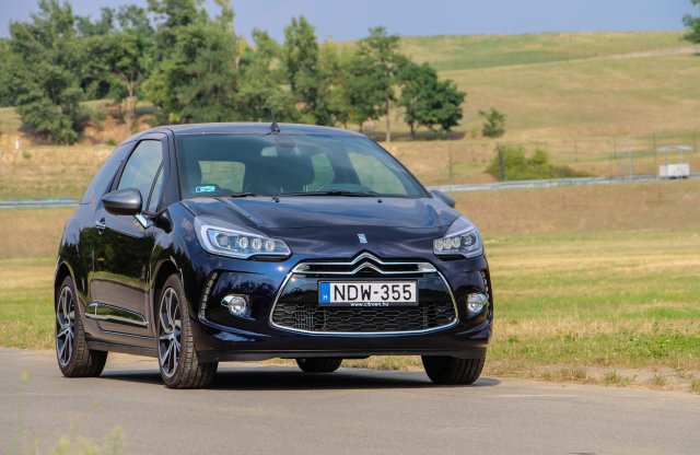 Majdnem kabrió  – Citroën DS3 Cabrio teszt