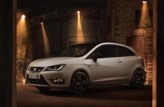 Ahogy vártuk, 1.8-as turbómotorral frissült a SEAT Ibiza Cupra