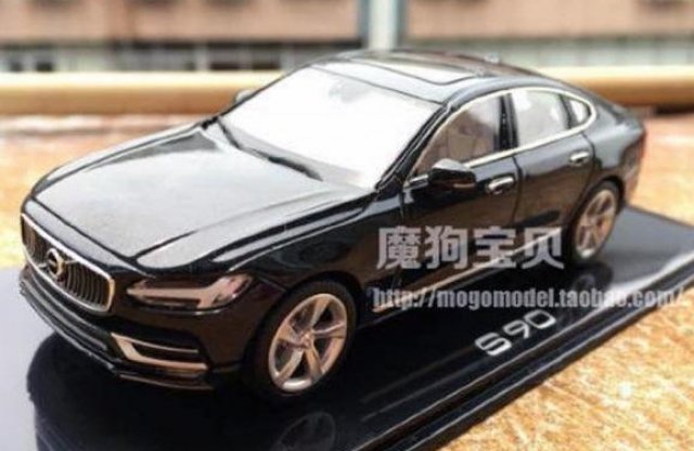 A kínaiak már ezt is gyártják: Volvo S90