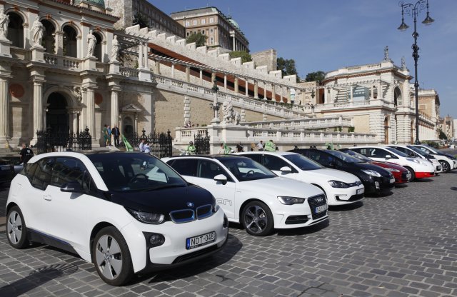 Két év múlva robbanhat az e-bomba